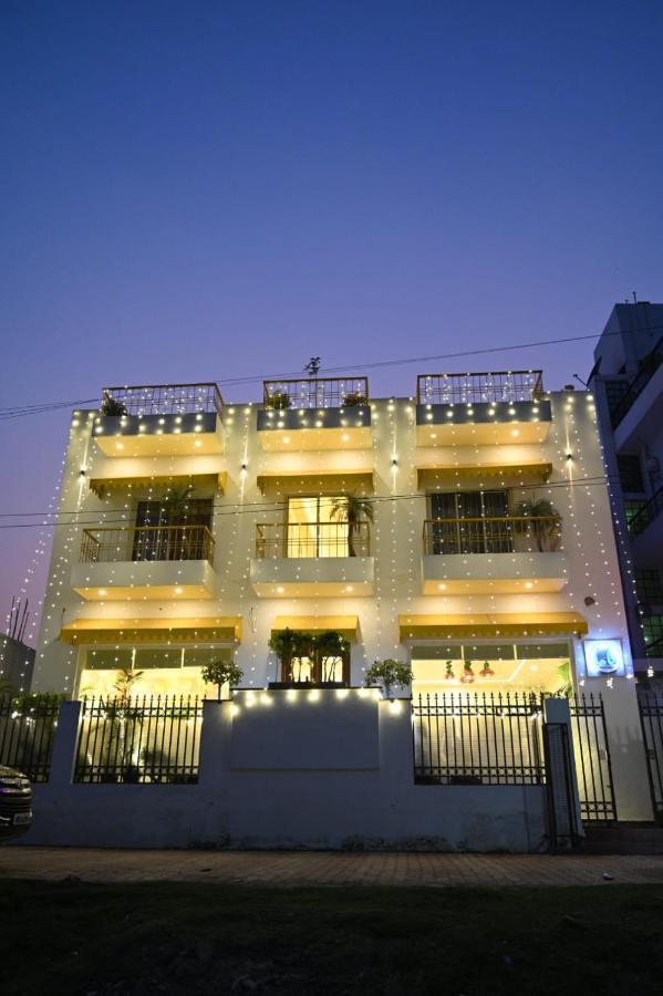 Hotel Ganga Graden Varanasi Exterior photo