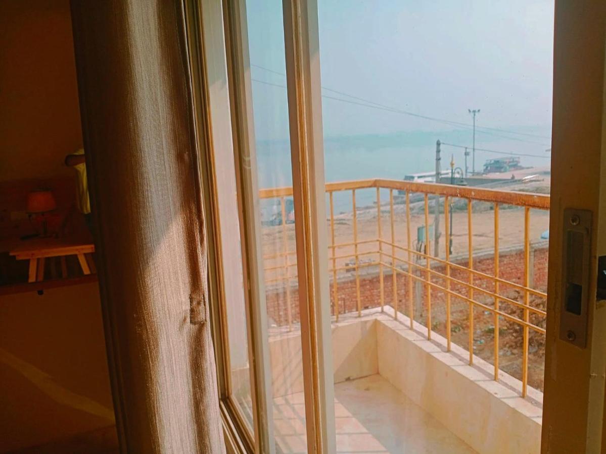 Hotel Ganga Graden Varanasi Room photo